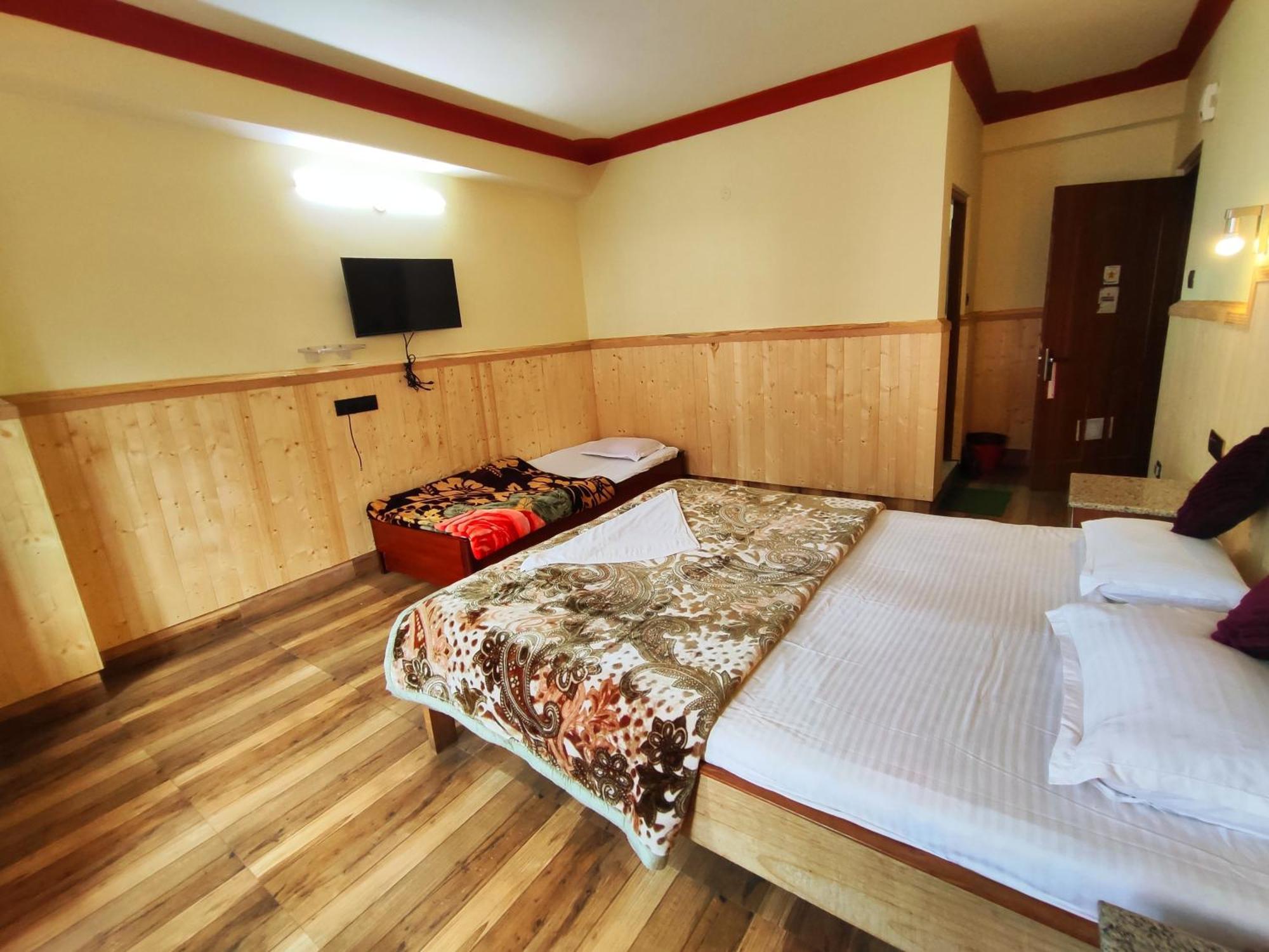 Hotel Red Cherry פלינג מראה חיצוני תמונה