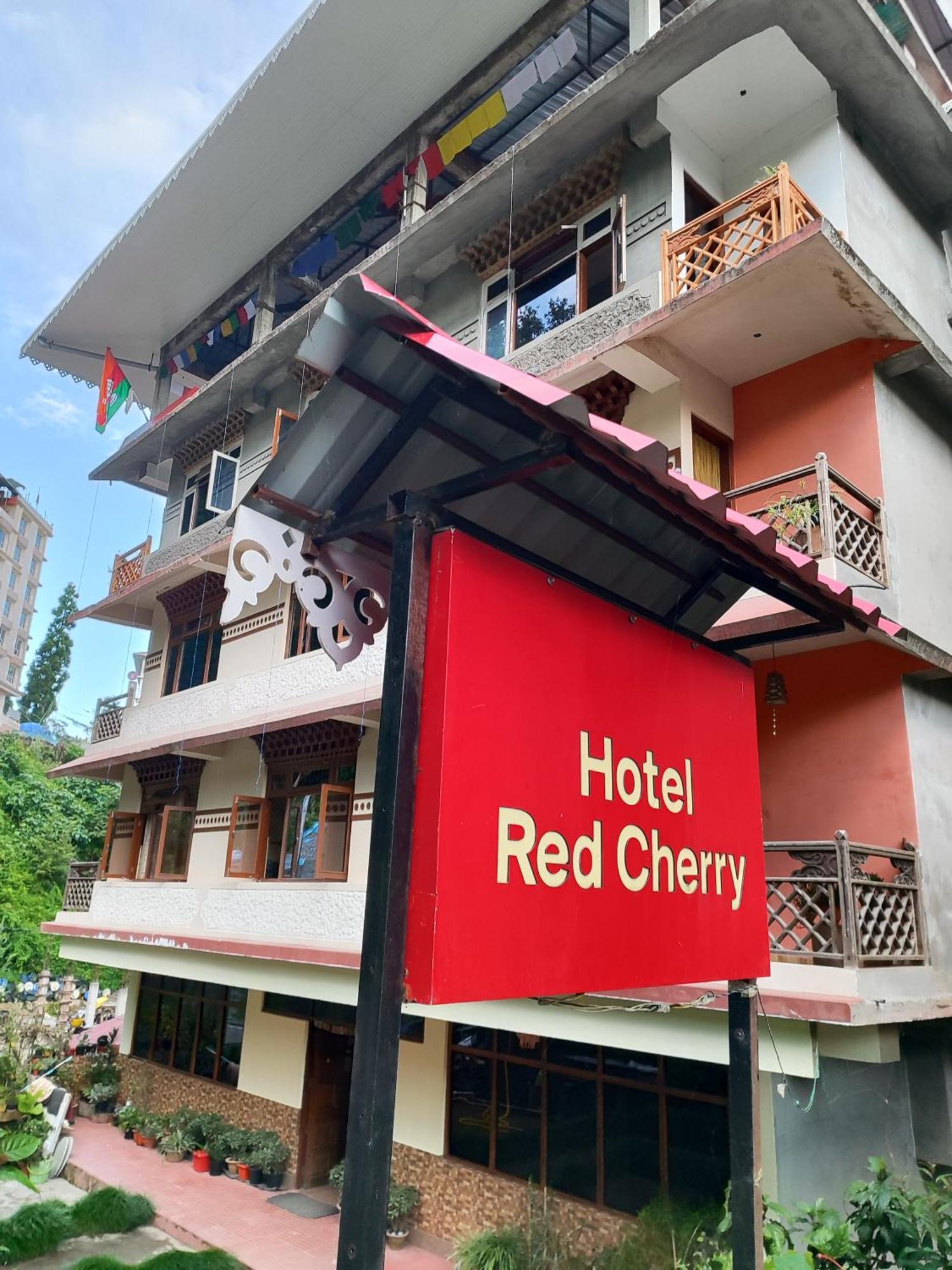 Hotel Red Cherry פלינג מראה חיצוני תמונה