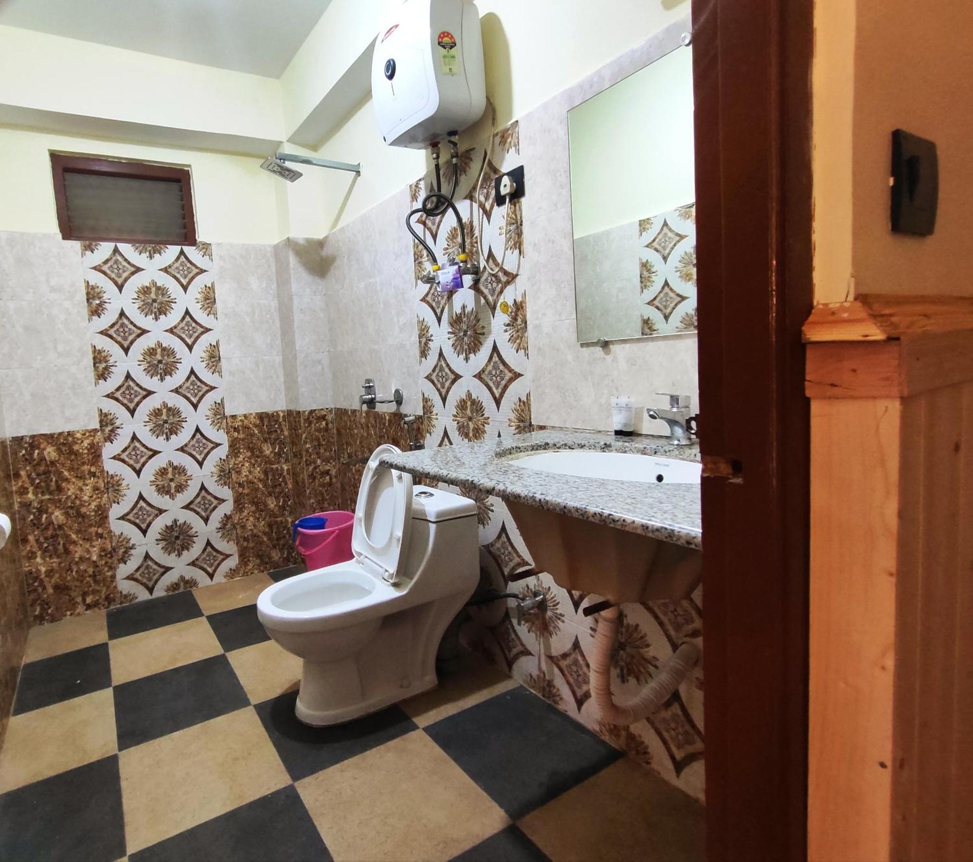 Hotel Red Cherry פלינג מראה חיצוני תמונה
